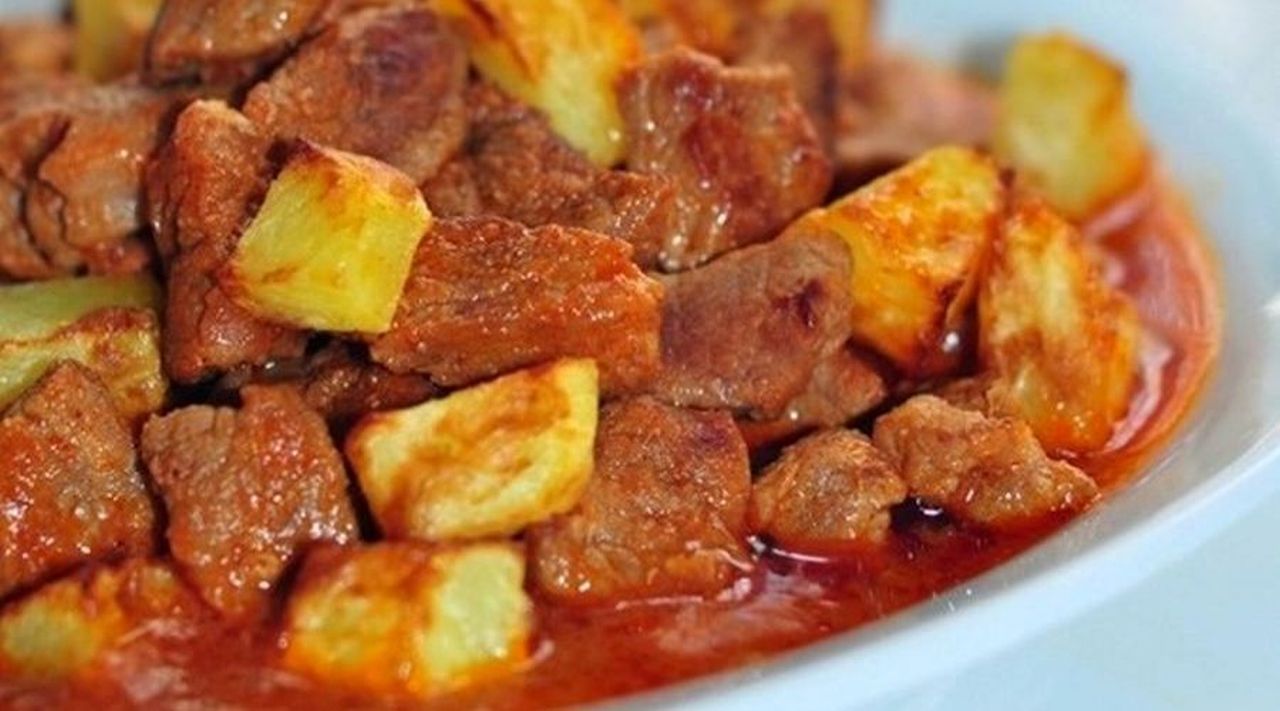 Tas Kebabı Tarifi